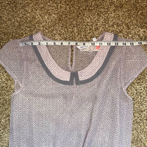 Reitmans Blouse pink grey sheer Top Shirt Feminine Sheer Women's Size M - Picture 5 of 9
